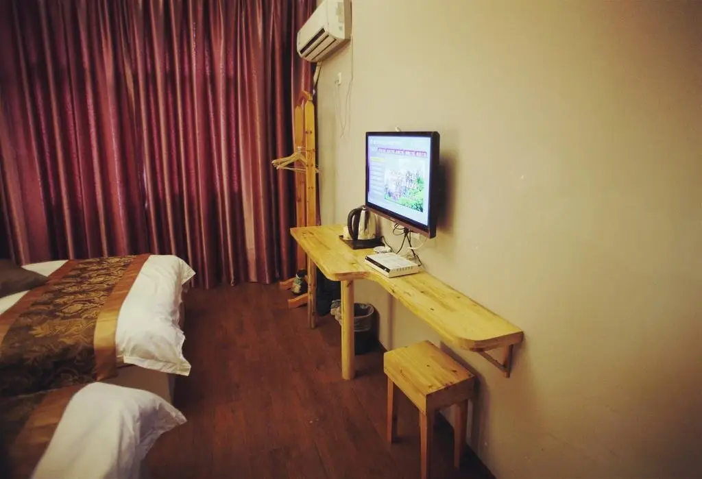 Чжанцзяцзе: Wulingyuantuniu Youth Hostel