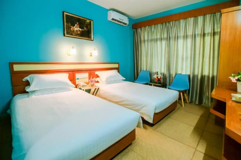 Санья: Sanya Tropical Island Hotel
