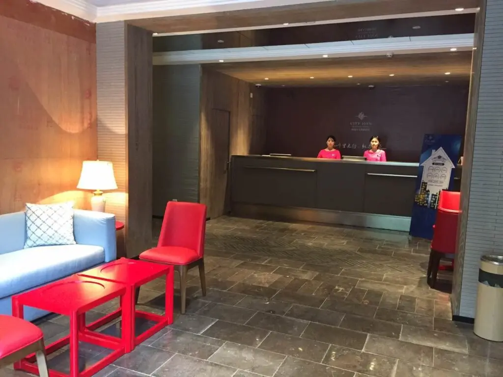 Гуанчжоу: Super 8 Hotel Guangdong University of Foreign Studies