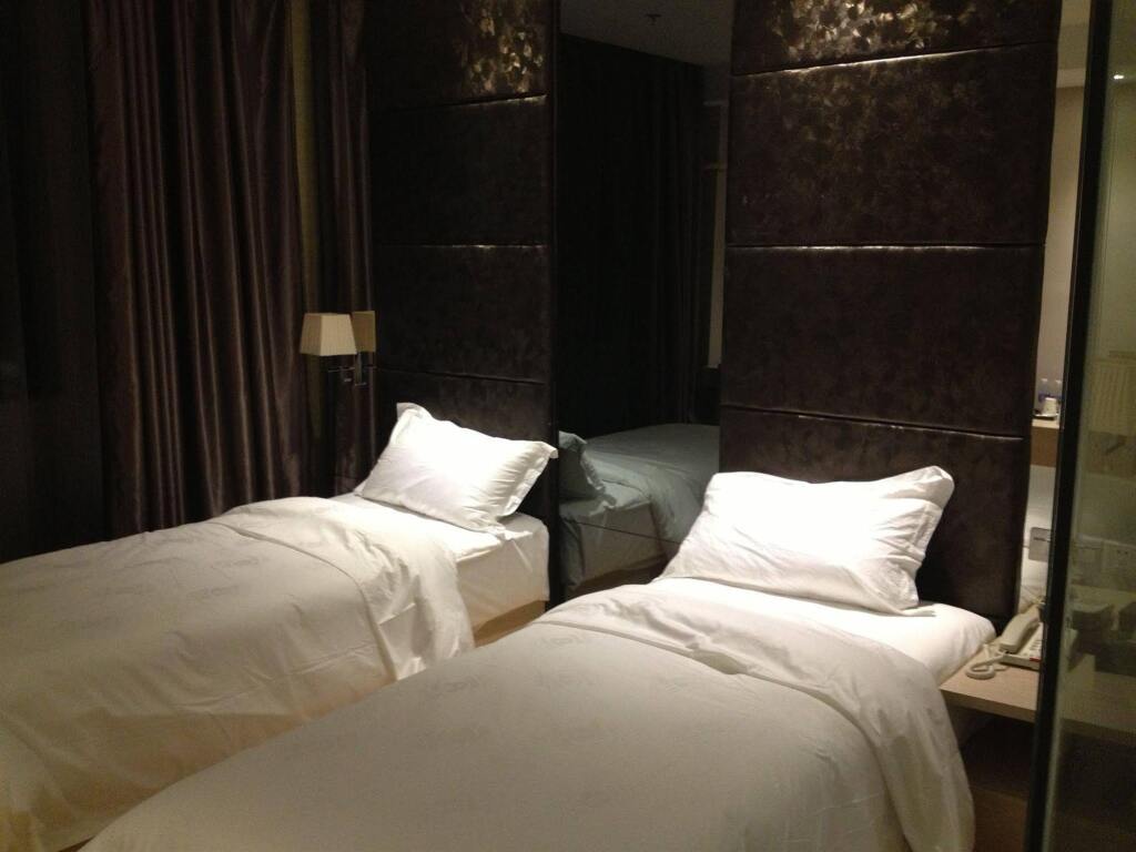 Гуанчжоу: Super 8 Hotel Guangdong University of Foreign Studies