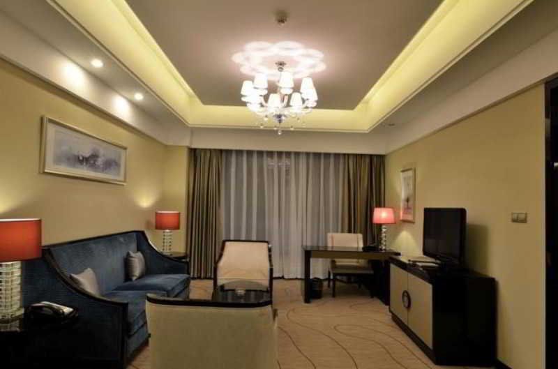 Чжэнчжоу: Zhengfangyuan International Hotel