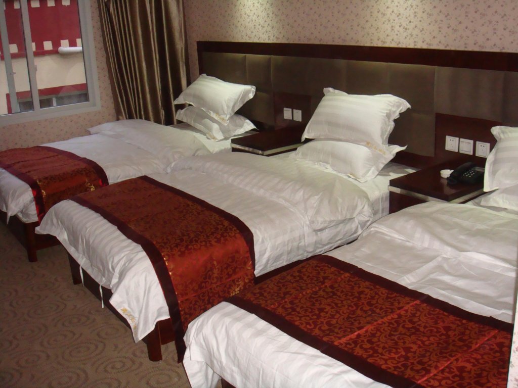 Цзючжайгоу: Jiuzhaigou Manjianghong Resort