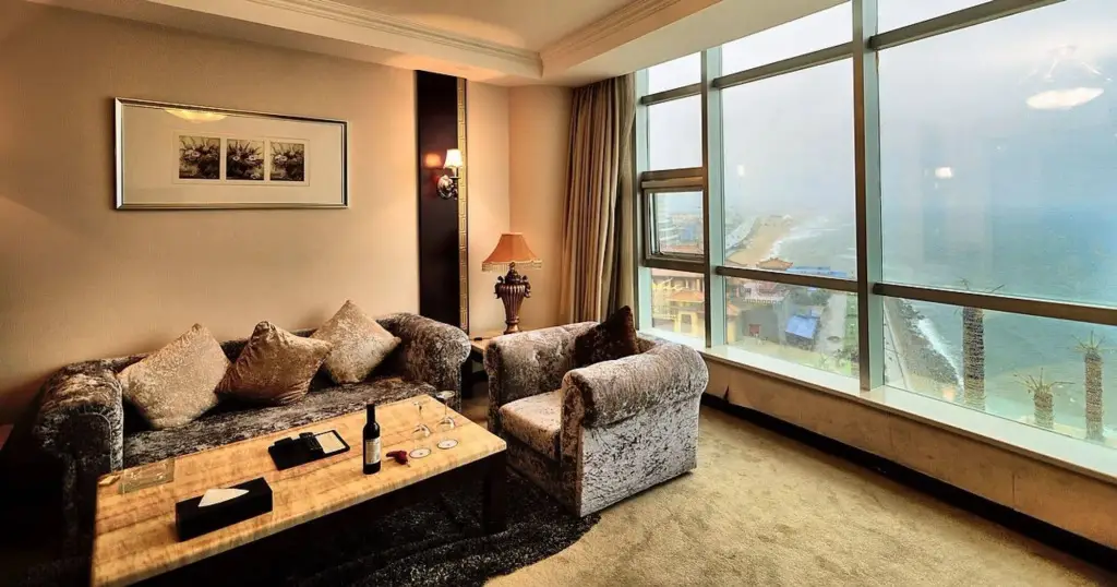 Яньтай: Vienna International Hotel Shandong Yantai FTA Jinshatan Xingyi Square