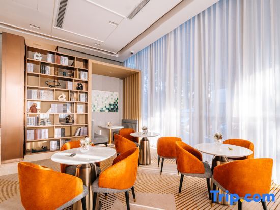 Шанхай: Cypress Garden Hotel Shanghai