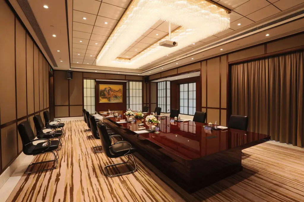Тайчжоу: S & N International Hotel Linhai