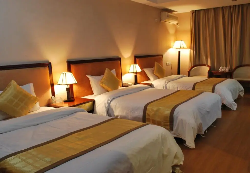 Шэньчжэнь: Shenzhen Bingxilai Hotel