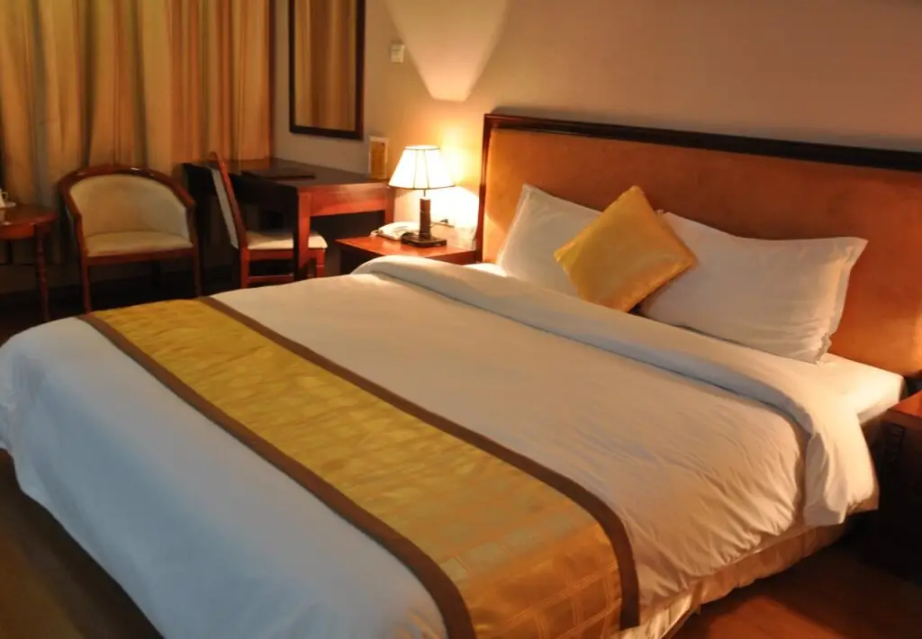 Шэньчжэнь: Shenzhen Bingxilai Hotel