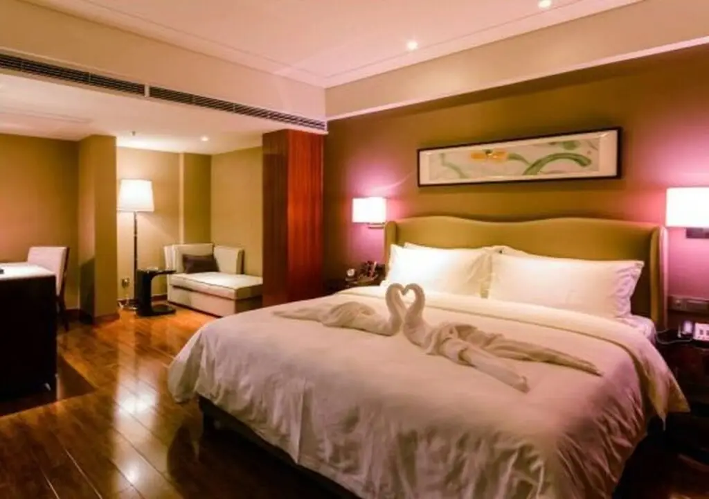 Чэнду: Leisden Hotel