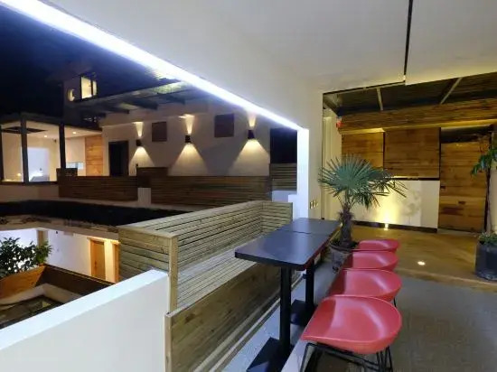 Дали: DaLi LOFT Travelling With Hostel