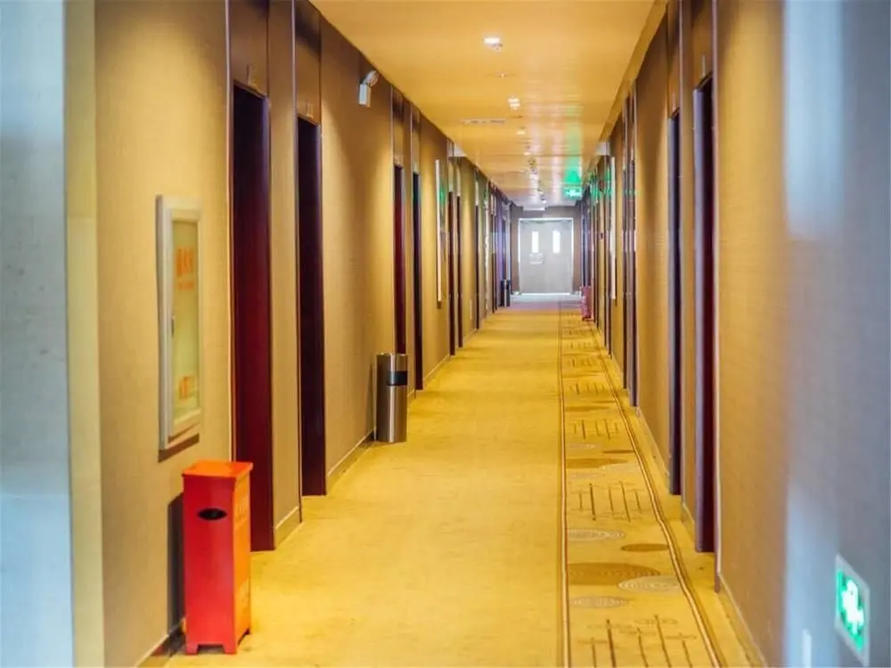 Пекин: Super 8 Hotel Beijing Capital Airport Tian Zhu