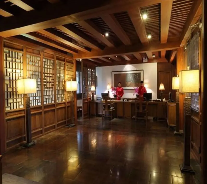 Qiwanglou Hotel — фото 1
