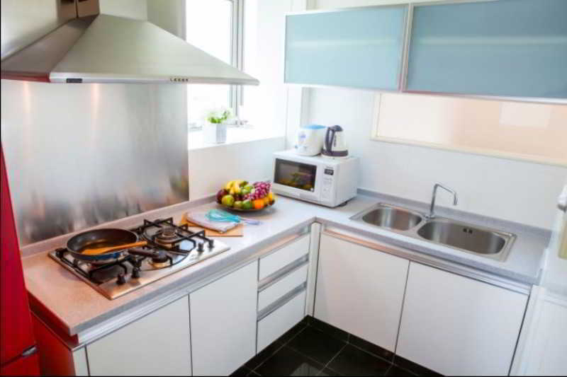 Шанхай: Yopark Serviced Apartment-One Park Avenue