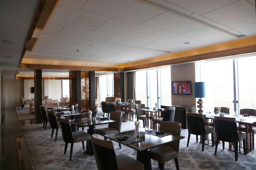 Циндао: Sheraton Qingdao Licang Hotel
