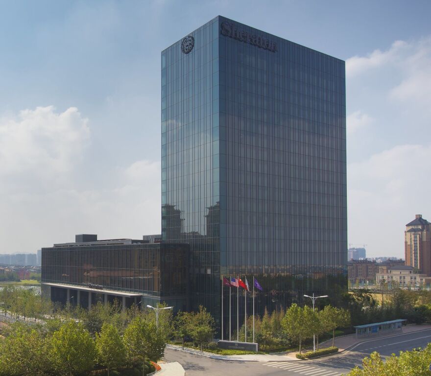 Циндао: Sheraton Qingdao Licang Hotel