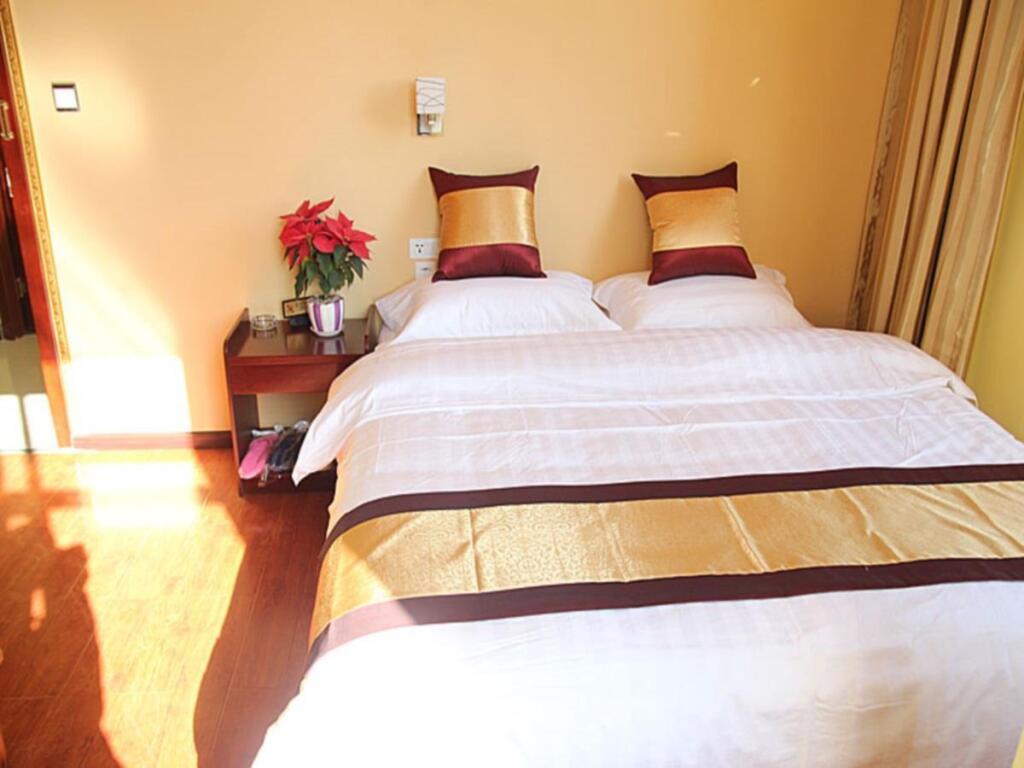 Куньмин: Kunming Yinghe Hotel