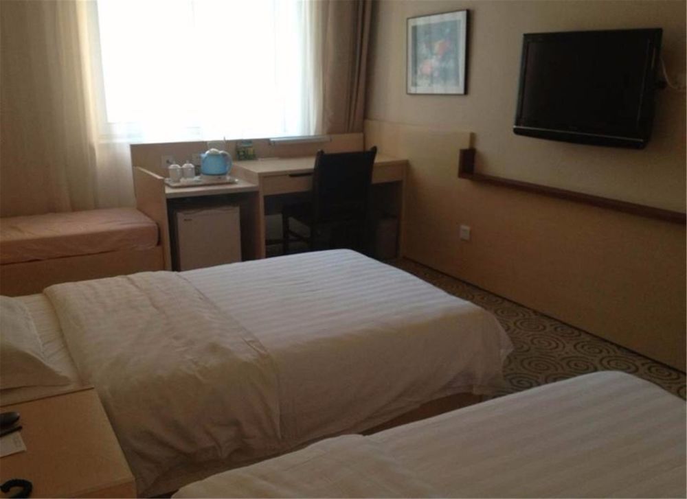 Далянь: Intercity Hotel