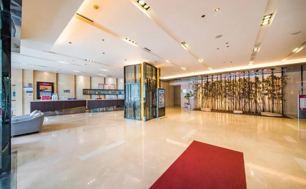 Чэнду: Yi Chen International Hotel - Chengdu
