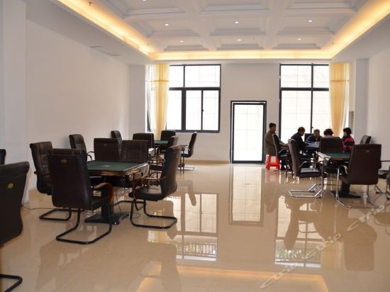 Вэнчен: Dream Plus Apart Hotel & Youth Hostel
