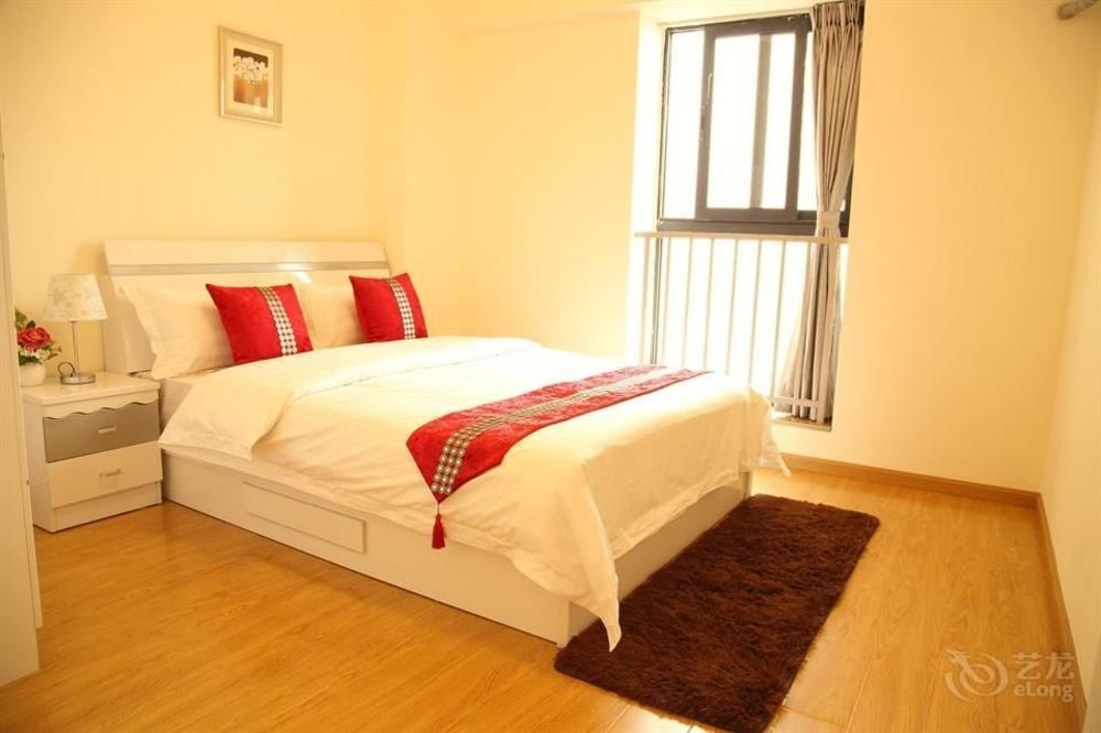 Chengdu Romance Vacation Apartment — фото 1