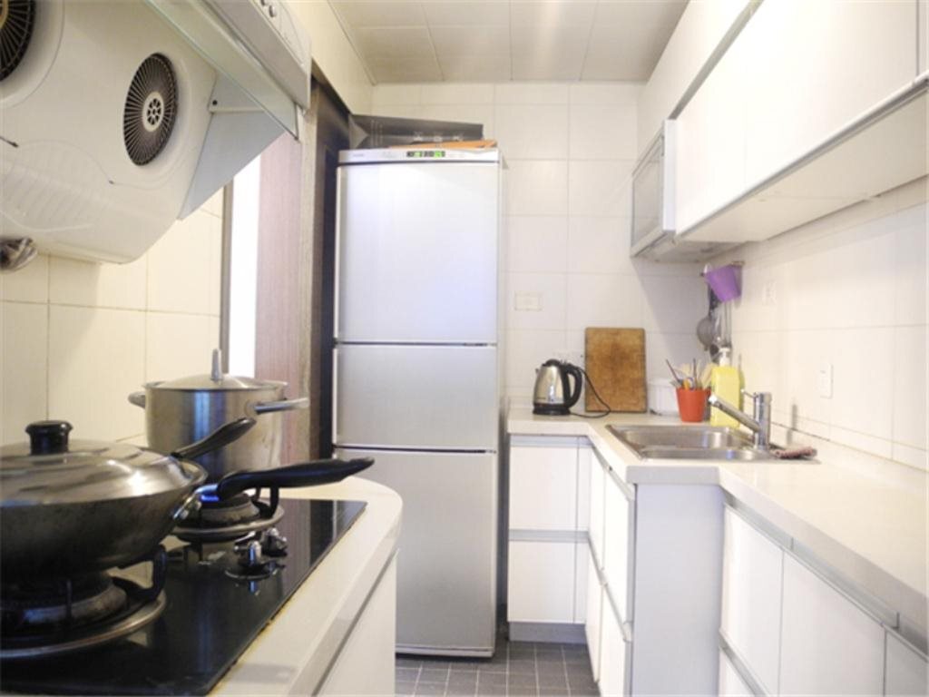 Шэньчжэнь: Shenzhen Leyi Family Apartment