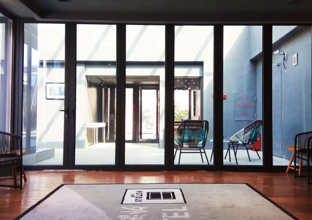 Шанхай: 8 Art Hotel on the Bund