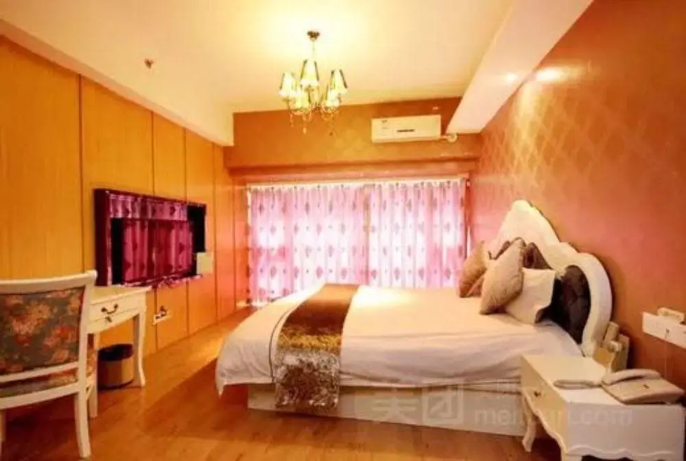 Шэньян: Tang Feng Art Hotel Middle Street