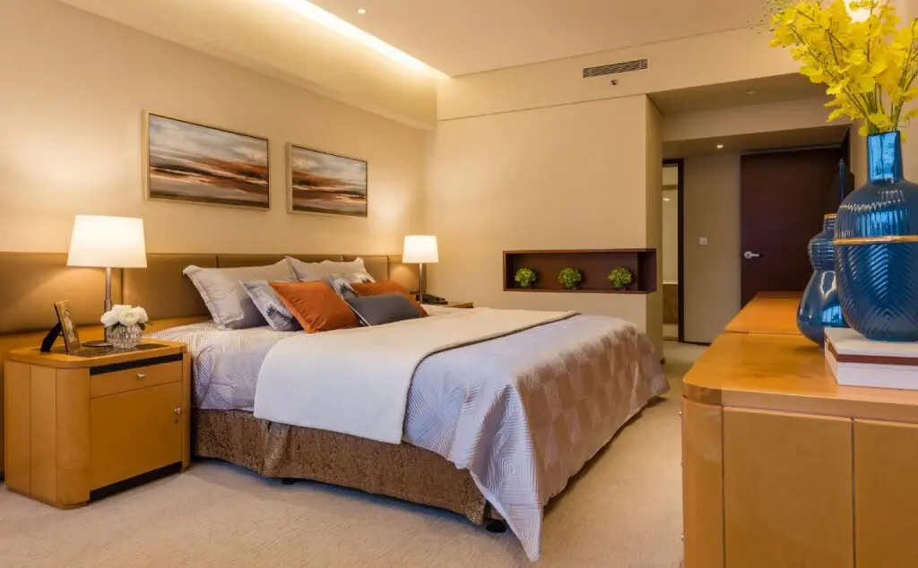 Шанхай: Shanghai Centre Serviced Apartment
