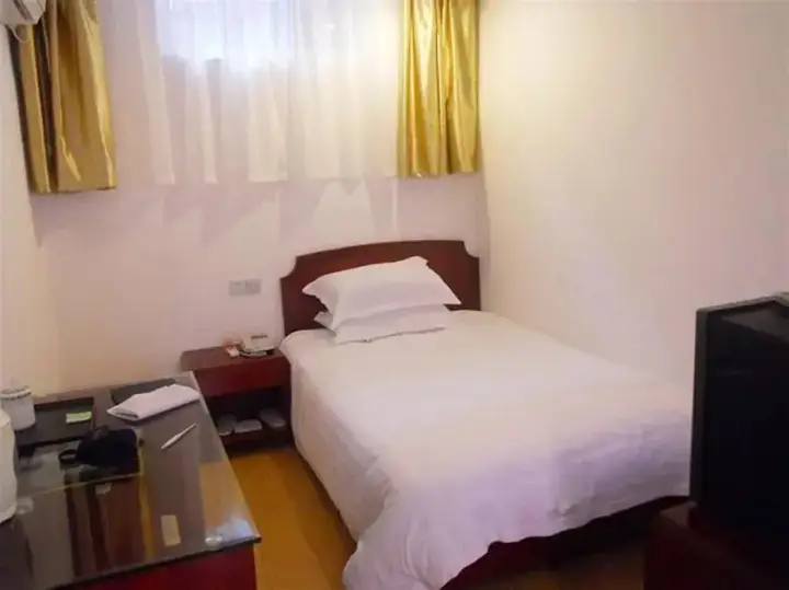 Шанхай: Jingyue 99 Inn Shipi Branch