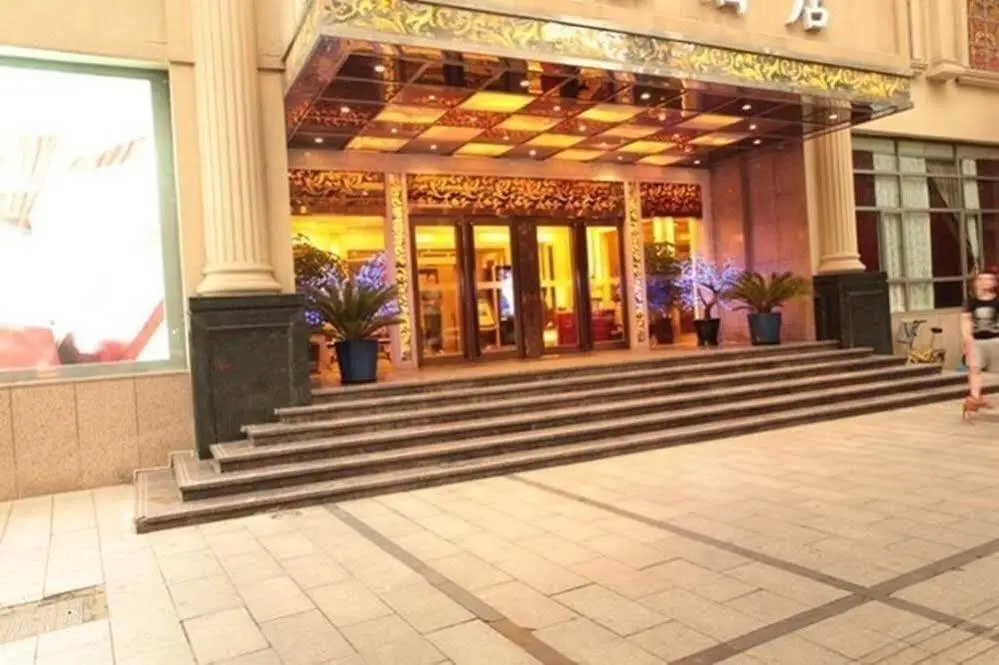 Love Theme Hotel-Shanghai Jingan Branch — фото 1