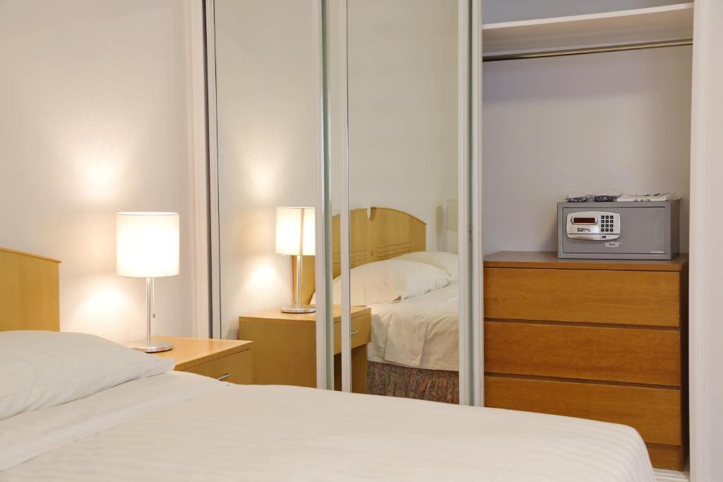 Пекин: Beijing Lido Place Apartment