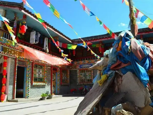 Цзючжайгоу: Jiuzhaigou Zhaozilong New Inn
