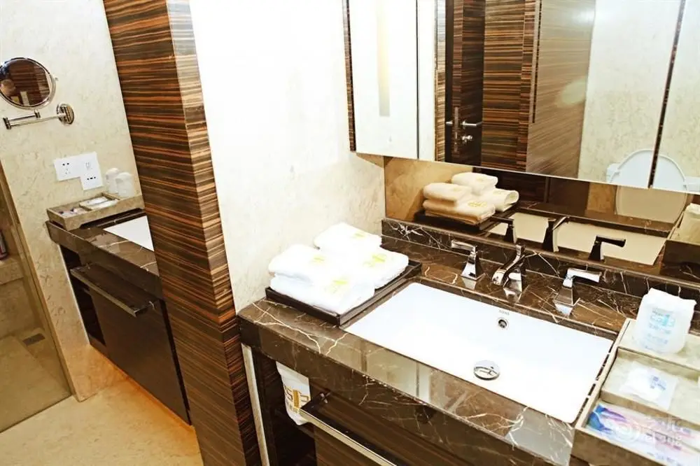 Гуанчжоу: 2513 Holiday Apartment