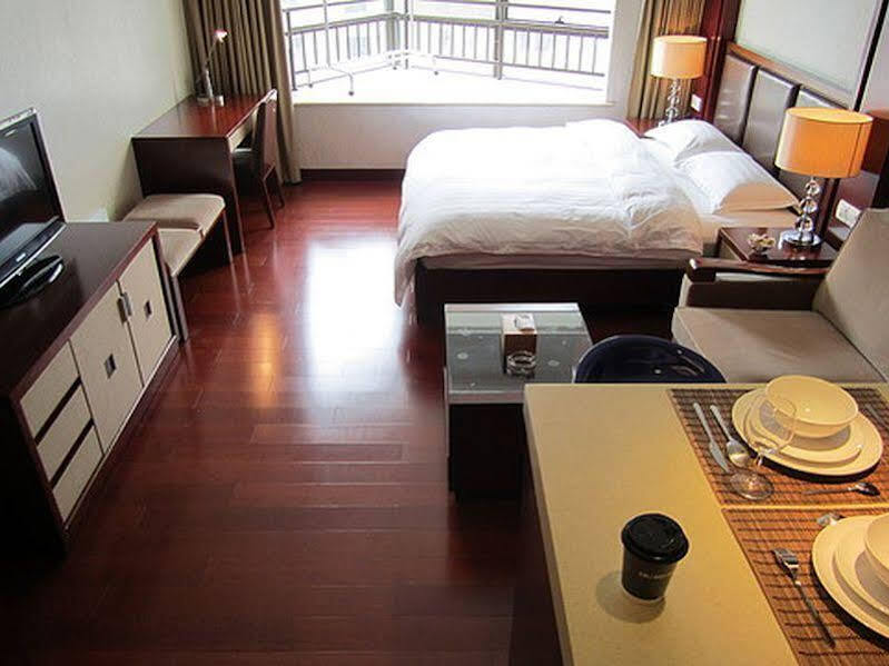 Шанхай: Shanghai Downtown Boutique Apartment Hotel