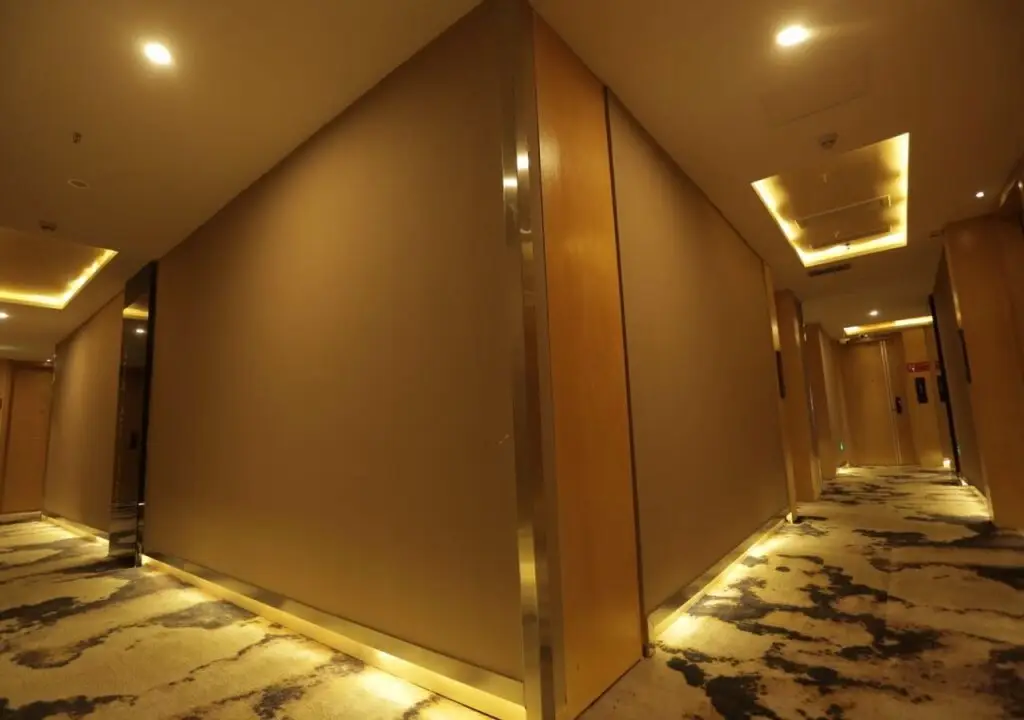 Шэньчжэнь: Ease Hotel (Shenzhen Huaqiangbei Yannan Metro Station)