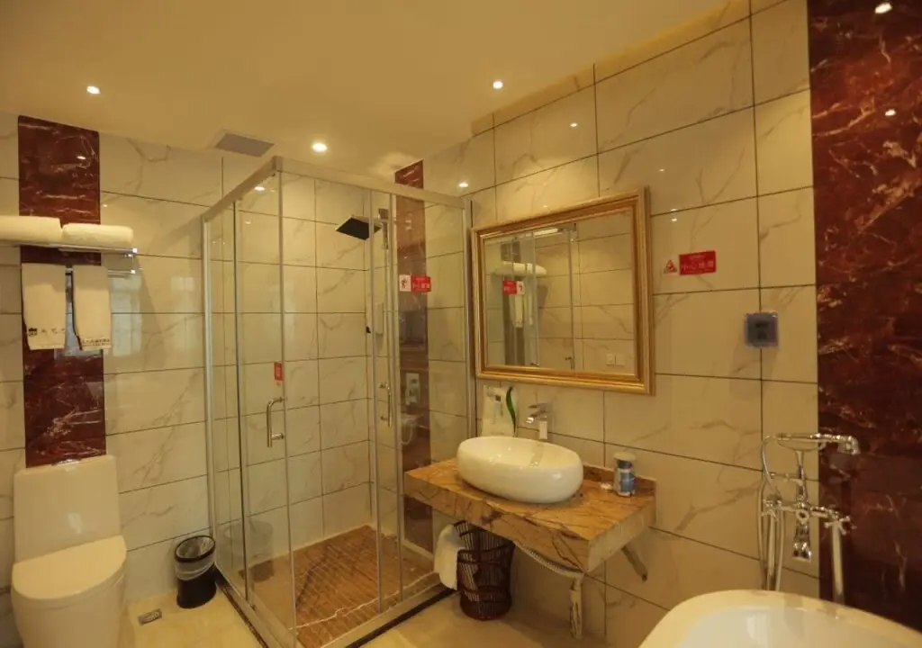 Шэньчжэнь: Ease Hotel (Shenzhen Huaqiangbei Yannan Metro Station)