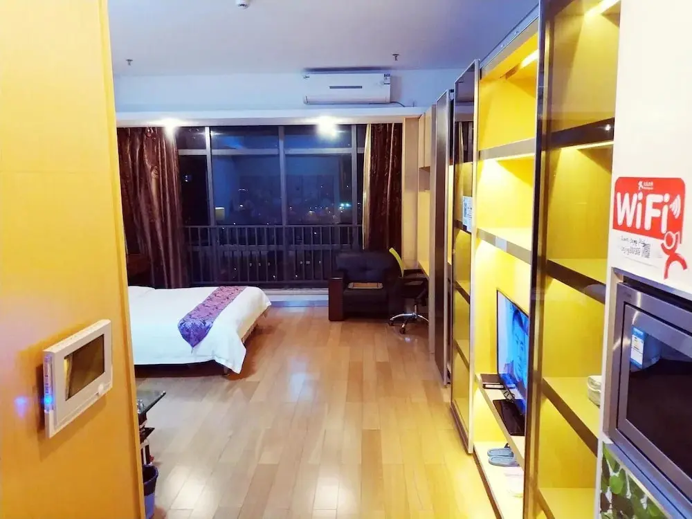 Гуанчжоу: Guangzhou Bojing Hopson Plaza Apartment
