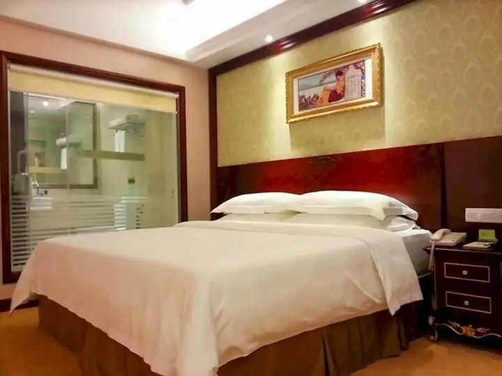 Шанхай: Shanghai Vienna Boutique Hotel Qibao