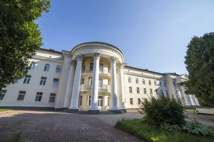 Юность: im.Gor'kogo