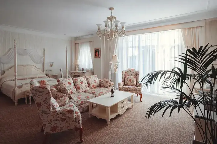 Сергиев Посад: Imperial Village Hotel
