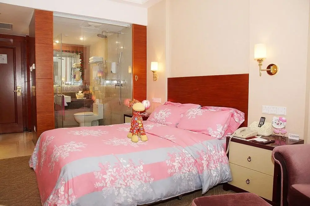 Цзинань: Shandong Yizheng Hotel