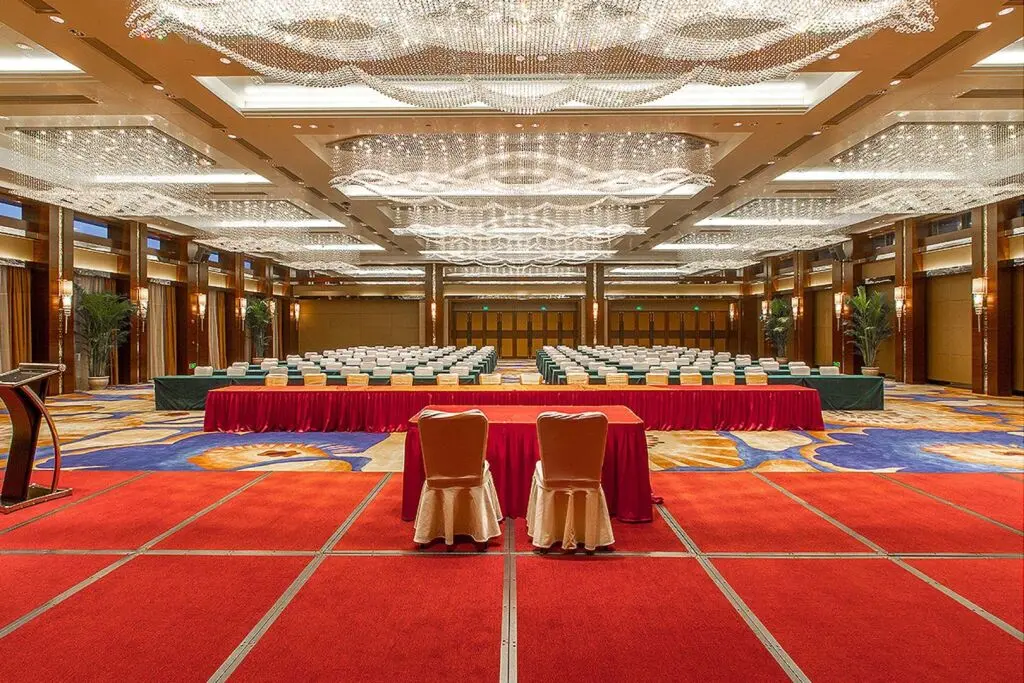 Чэньчжоу: Wyndham Grand Plaza Royale Chenzhou
