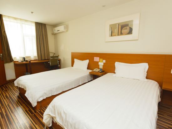Нинбо: Ningbo Chenghuangmiao Guangcheng Hotel