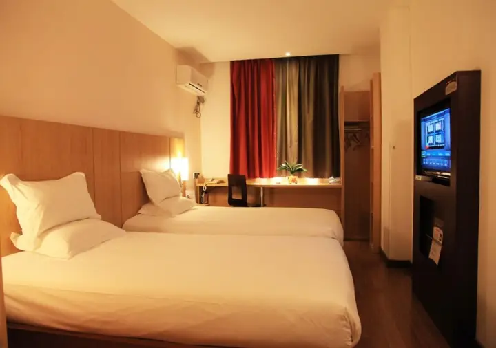 Ханчжоу: Ibis Hangzhou Huanglong Sports Center Hotel
