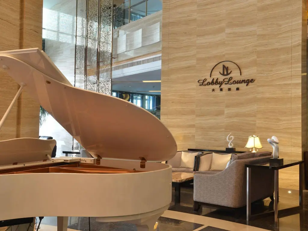 Шанхай: Crowne Plaza Shanghai Noah Square by IHG
