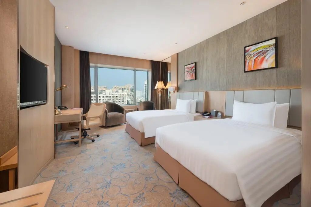 Шанхай: Crowne Plaza Shanghai Noah Square by IHG