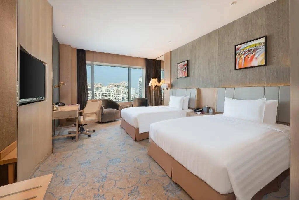 Шанхай: Crowne Plaza Shanghai Noah Square by IHG