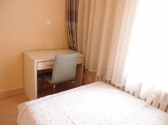 Далянь: Hongli Express Hotel