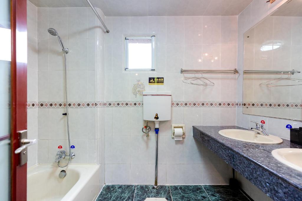Чэнду: Happy House Apartment