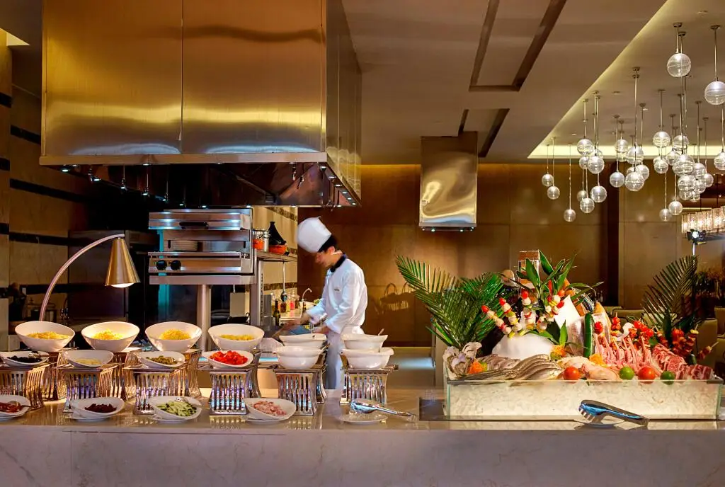 Иу: Expo Center Hotel
