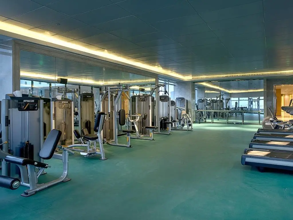 Иу: Expo Center Hotel